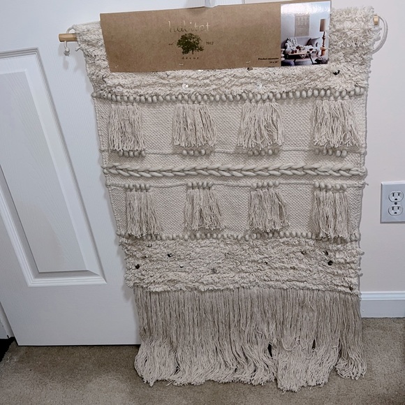 🆕 Habitat Wall Hanging Decor - Picture 2 of 3